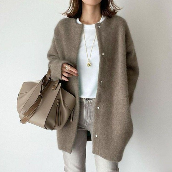 Chloé - Elegant Cashmere Cardigan